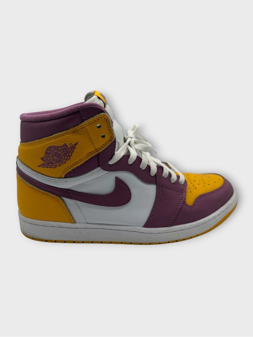 Air Jordan Retro 1 OG Brotherhood Lakers Kobe Men’s Size 12 Good Condition!!